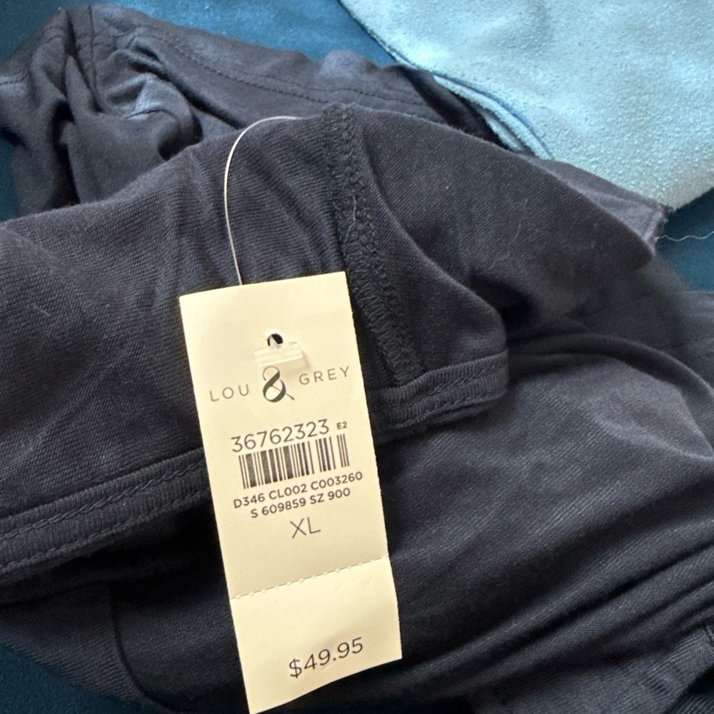 NWT Lou & Grey Signaturesoft Sleeveless Split Neck Top Deep Space Blue Sz XL - Picture 5 of 6